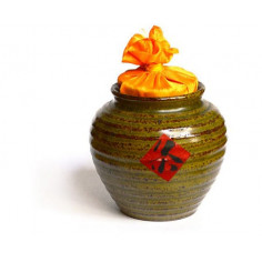 Темно-зелена чайниця Сян Тао