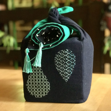 Travel tea-set "Дощ" у стилі sashiko&boro