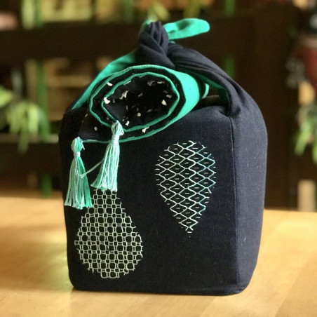 Travel tea-set "Дощ" у стилі sashiko&boro