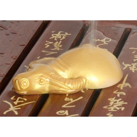 Бик - символ даосизму (змінює колір на золотий)