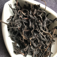 Золотий півонія 2