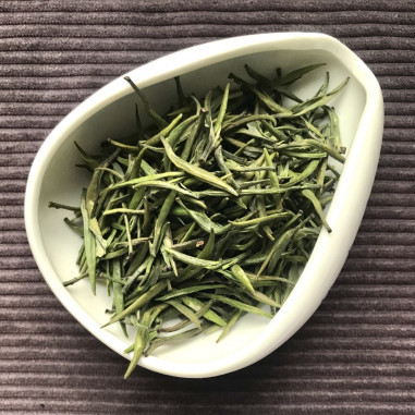 Срібні голки з гори Цзюньшань 2022 Срібні голки з гори Цзюньшань 2022