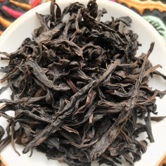 Великий червоний халат (слабообсмажений) 2