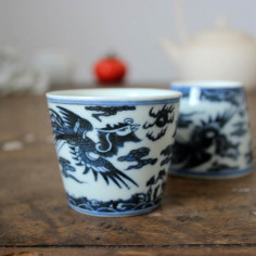 Антикварна чаша «Два фенікси» 2