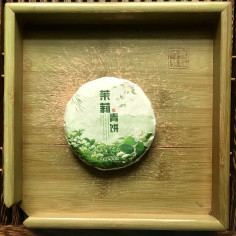 Жасминовий шен пуерчик