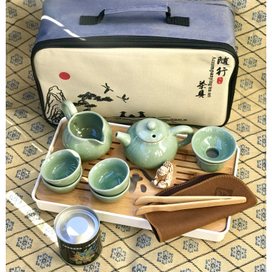 Безтурботність - набір посуду з... Безтурботність - набір посуду з...