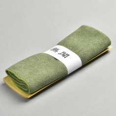 Чахе із зеленим рушником