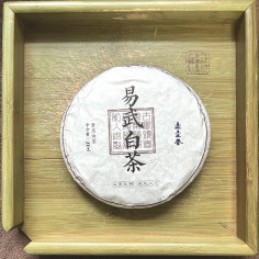 Білий чай з Їу