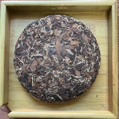 Дикоросла біла півонія в... 2