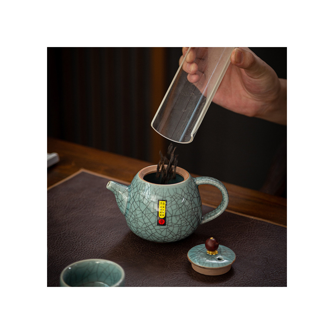 Чайник з намистинкою з ґєяо, блакитний Чайник з намистинкою з ґєяо, блакитний