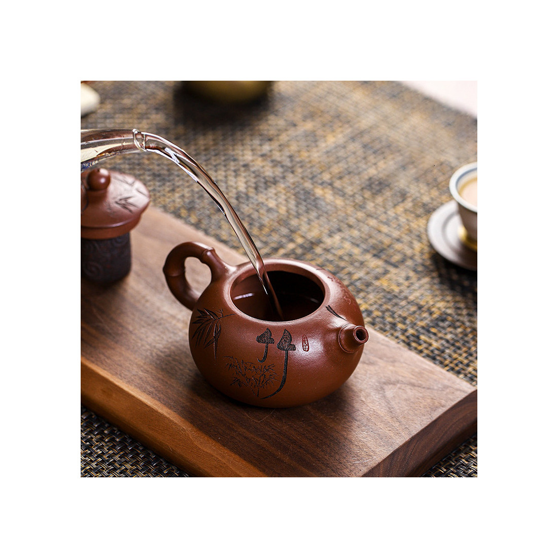 Чайник "Мелодія бамбука" з їсінської... Чайник "Мелодія бамбука" з їсінської...