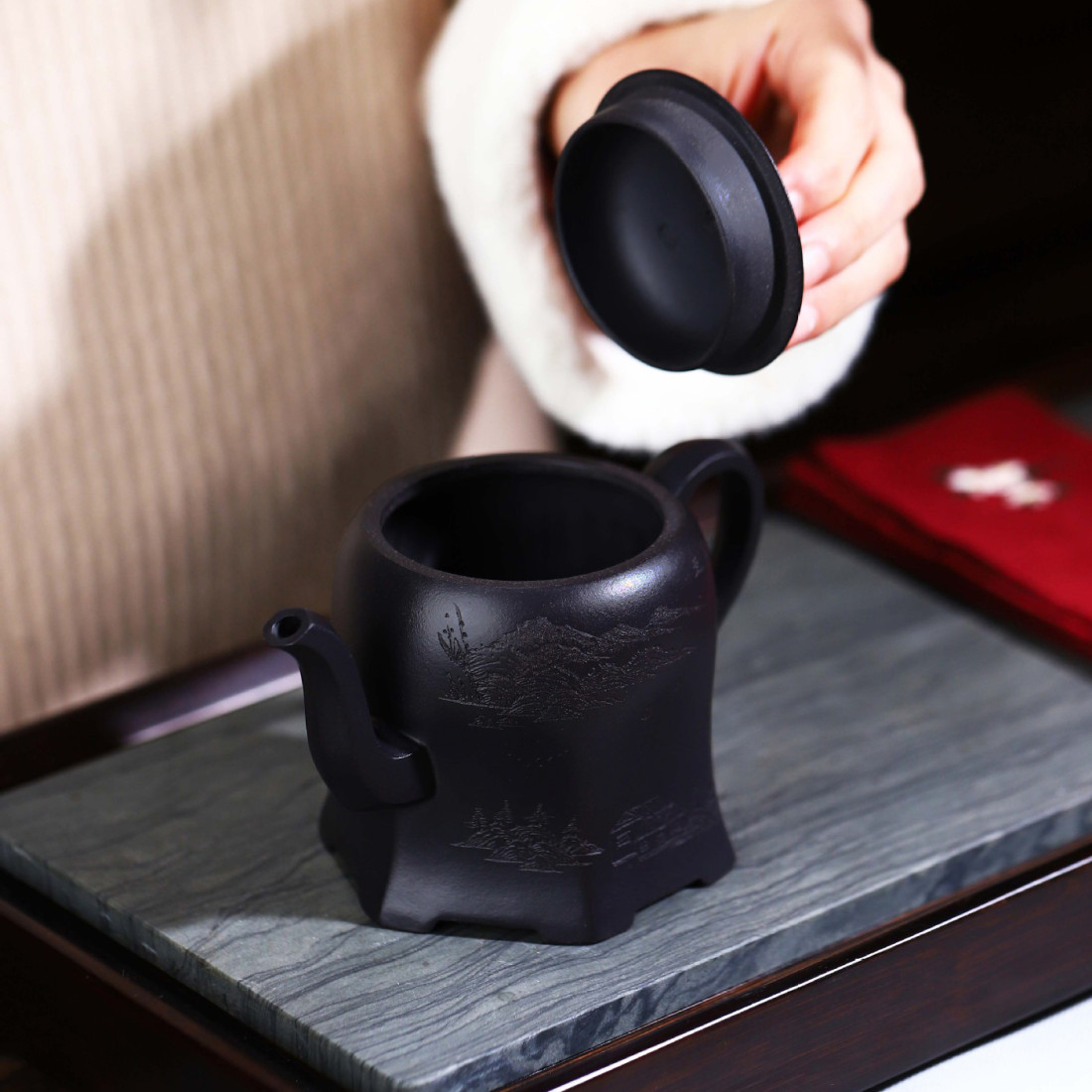 Чайник "Дзеркальний блиск нефриту" з... Чайник "Дзеркальний блиск нефриту" з...