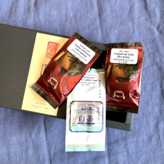 Мелодія старого чаю - 陈韵 - подарунковий набір найкращого чаю 2