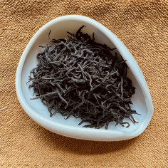 Малі кущі з гори Чжень Шань із чистим ароматом із Тунмуґуань