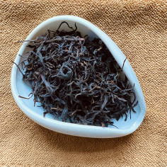 Малі кущі з гори Чжень Шань із квітковим ароматом із Тунмуґуань