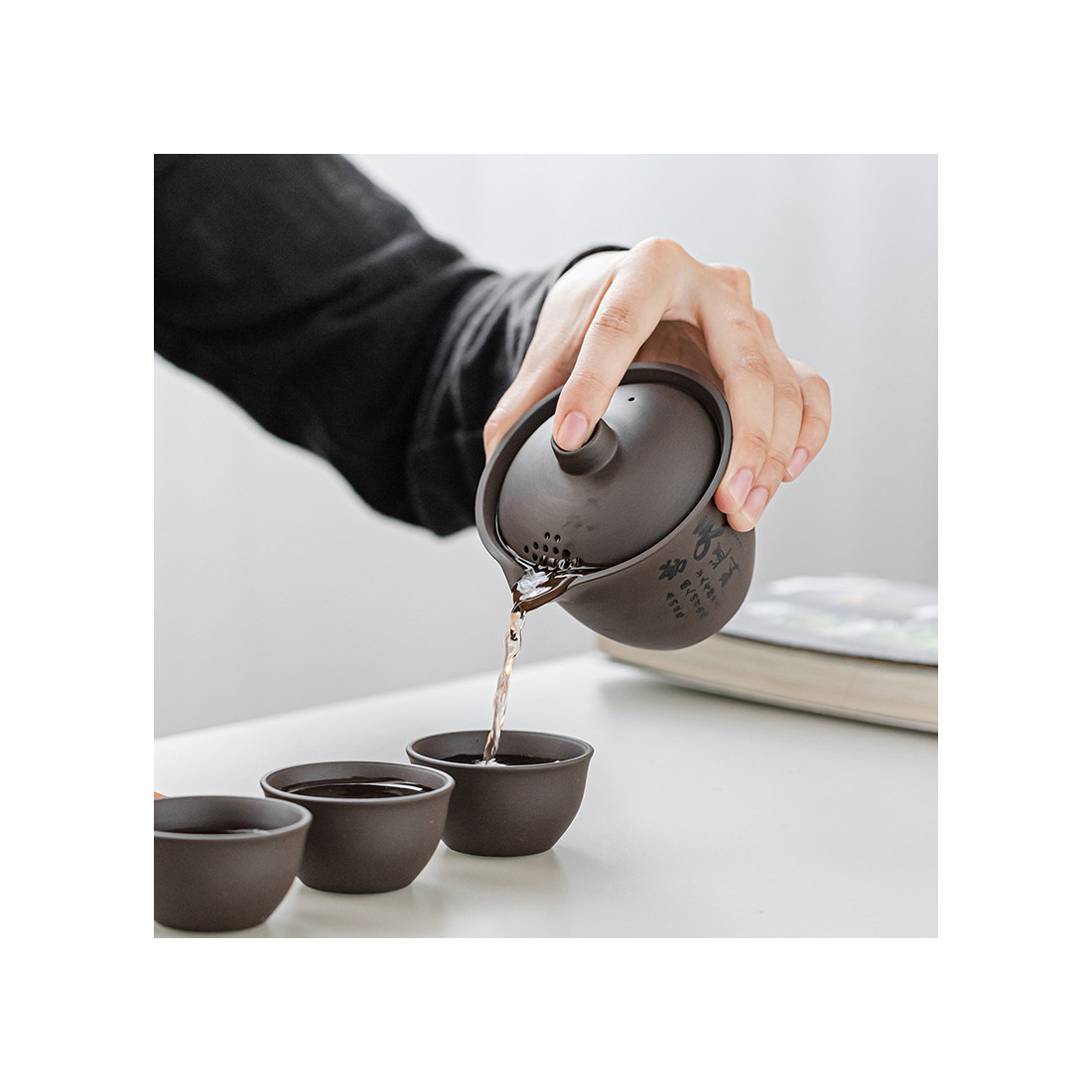 Глиняний чайний набір для подорожей Глиняний чайний набір для подорожей