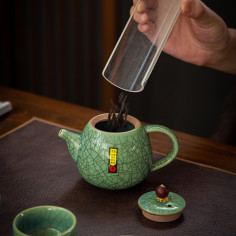 Набір чайний посуд з ґеяо кольору зеленої сливи в чемодані 2