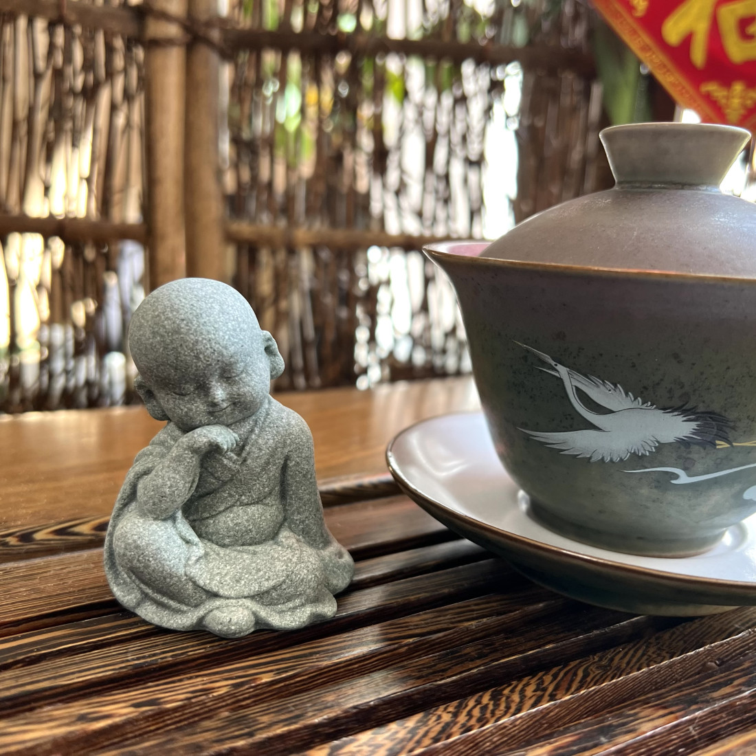 Маленький Будда — статуетка із пісковика Маленький Будда — статуетка із пісковика