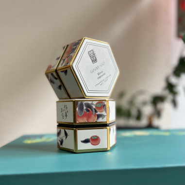 Білий чай "Біла півонія" в бляшанці...