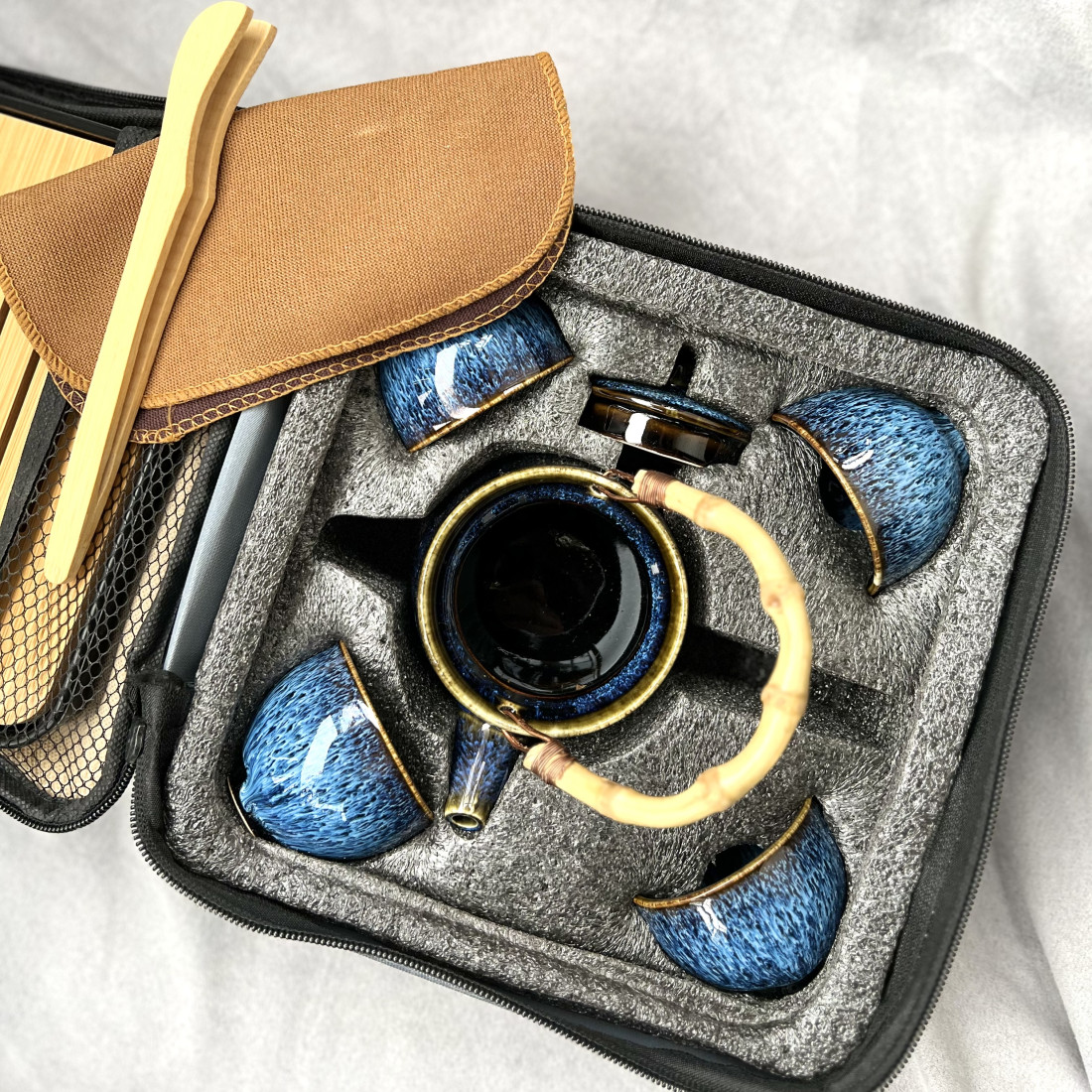 Набір для подорожей з чайником з... Набір для подорожей з чайником з...