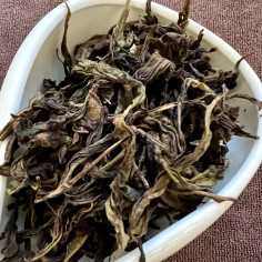 Білий півнячий гребінь 2