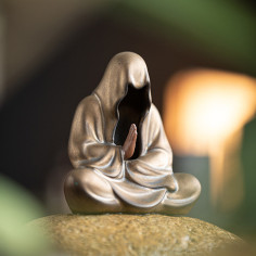 Глиняна статуетка...