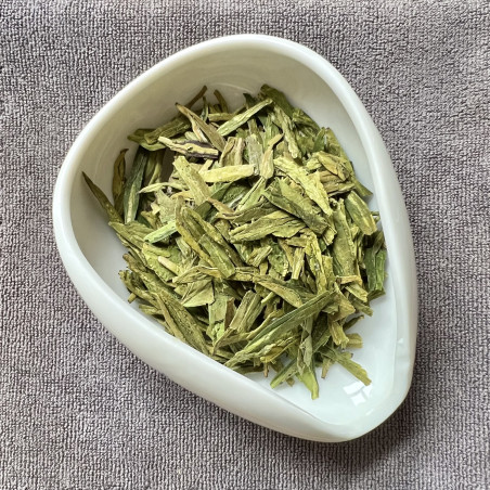 Колодязь дракона з озера Сіху