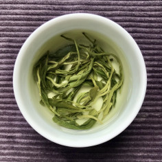 Смарагдові спіралі весни із провінції Цзянсу 2022 2