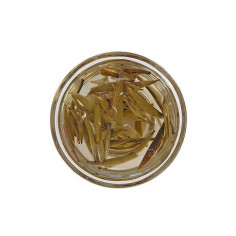 Срібні голки з білим ворсом 2