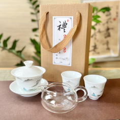 Базовий подарунковий набір...