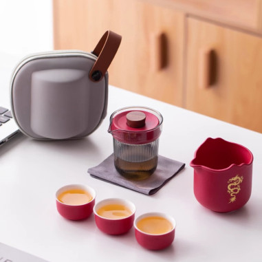 Чайний набір для подорожей "Дракон"...