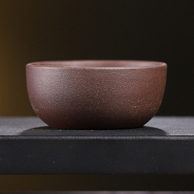 Мала пуерна чаша із їсінської глини...