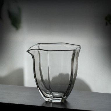 Шестигранний чахай зі скла