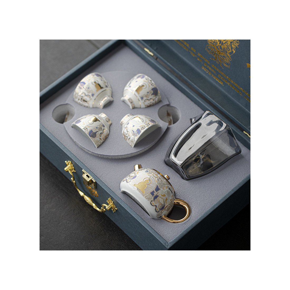 Набір порцелянового чайного посуду... Набір порцелянового чайного посуду...