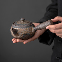 Чайник з позолоченої... 2