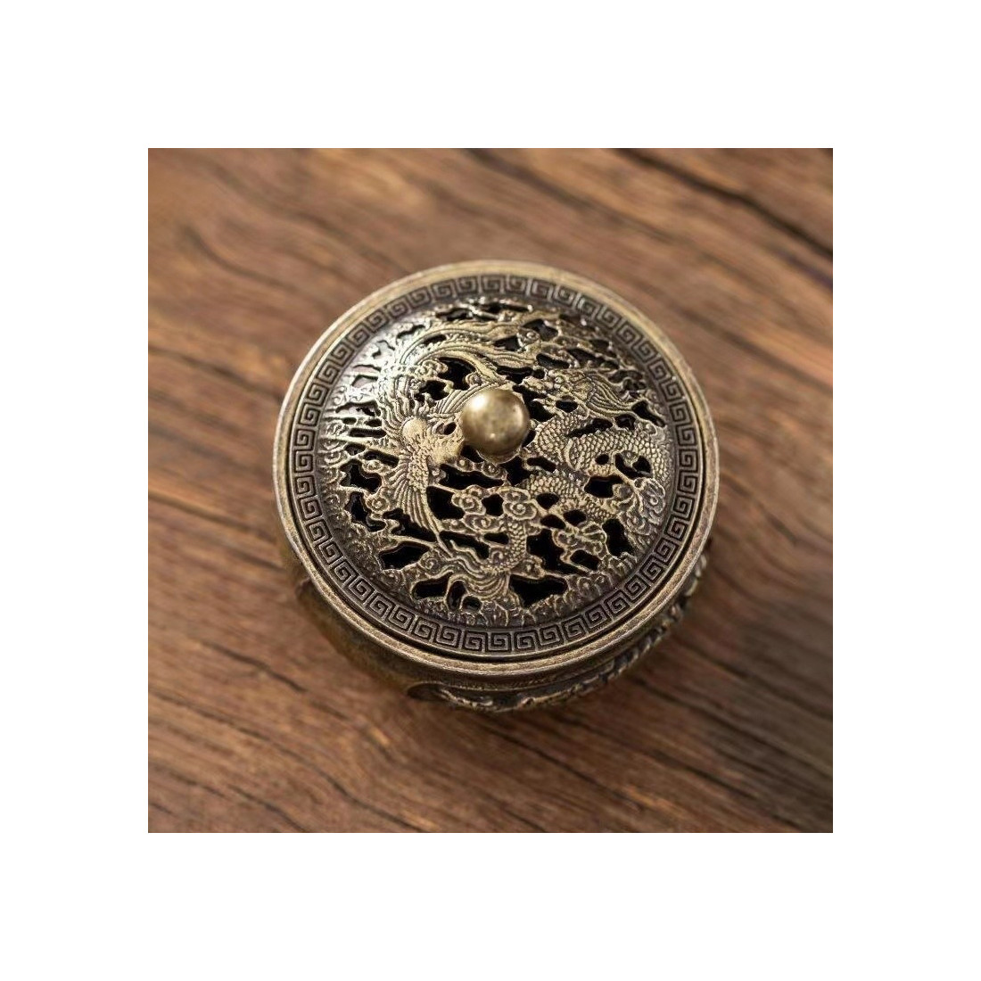 Маленька курильниця для пахощів... Маленька курильниця для пахощів...