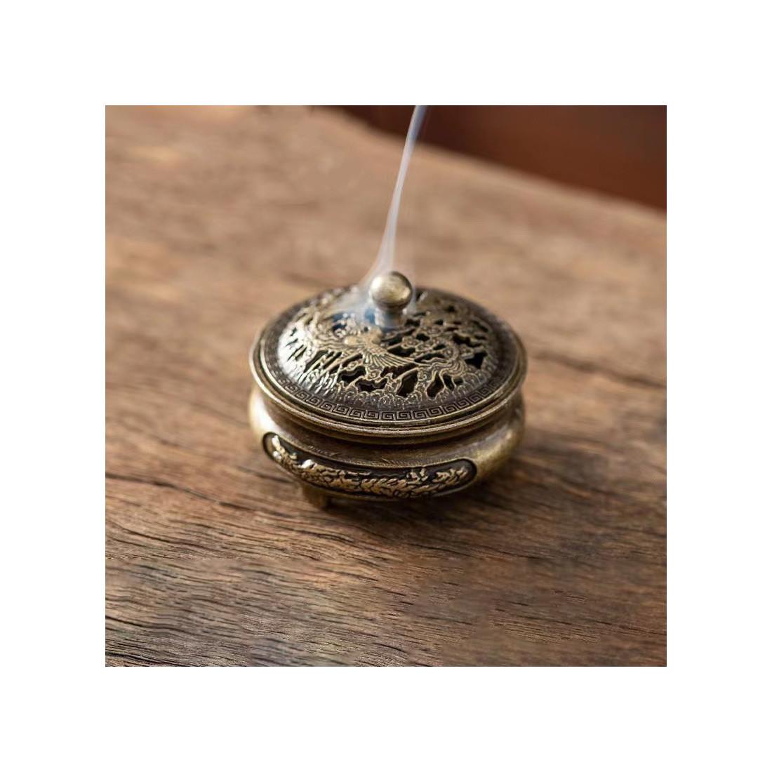 Маленька курильниця для пахощів... Маленька курильниця для пахощів...