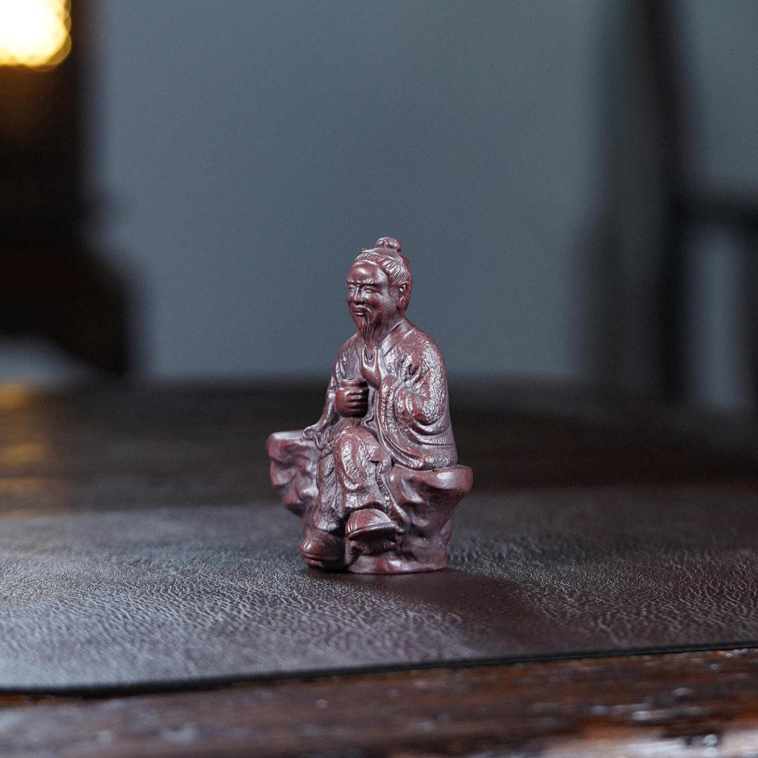 Лу Юй — статуетка з їсінської глини Лу Юй — статуетка з їсінської глини