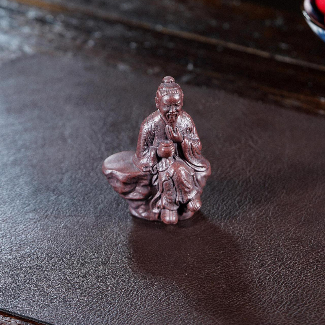 Лу Юй — статуетка з їсінської глини Лу Юй — статуетка з їсінської глини