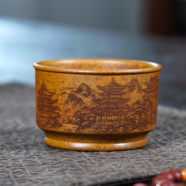 Велика чаша із їсінської глини... Велика чаша із їсінської глини...