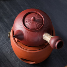 Класичний глиняний чайник... 2