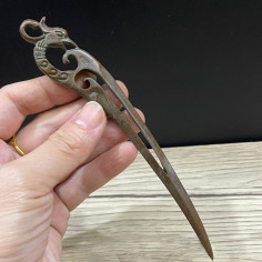 Ніж для розколки пуеру...