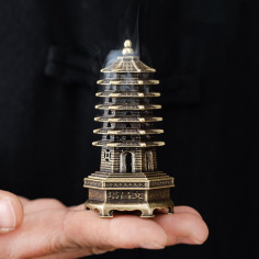 Маленька курильниця для...