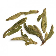 Криниця дракона з гори різнокольорових хмар