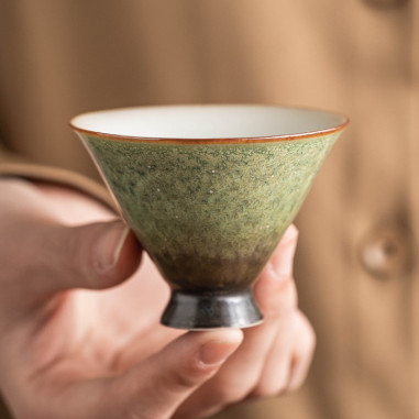 Чаша з агатовою глазур'ю, конічна форма