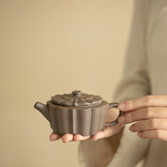 Чайник «Водяний горіх» із...