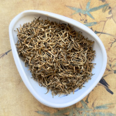 Червоний чай "Золоті брови...