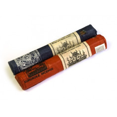 Храмові пахощі Тибету в кольоровому папері.