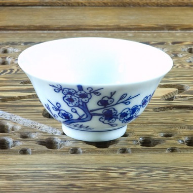 Чаша «Сливове дерево»