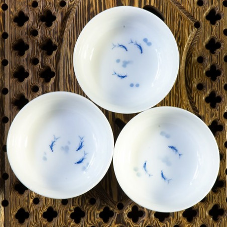 Чаша з цзиндечженського порцеляни «Рибки»